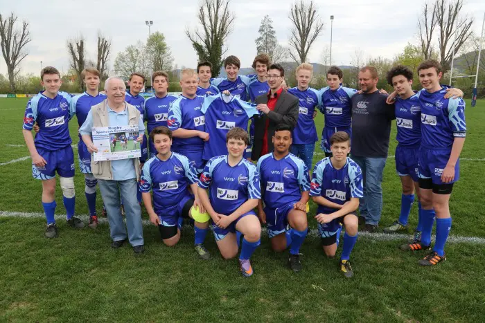 Du betrachtest gerade BBBank rüstete U16-Team des SCN aus