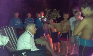 Mehr über den Artikel erfahren Frau Semler lud die U12 Meistermannschaft ein nach Ludwigswinkel