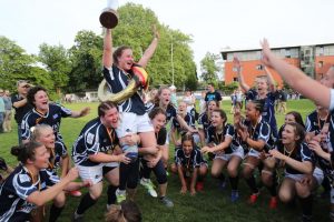 Mehr über den Artikel erfahren Neuenheims Frauen erneut Deutscher Meister