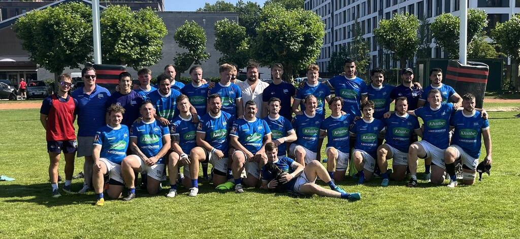 Das Herrenteam des SCN nach der Halbfinalniederlage beim SC80 Frankfurt am 21.6.2025